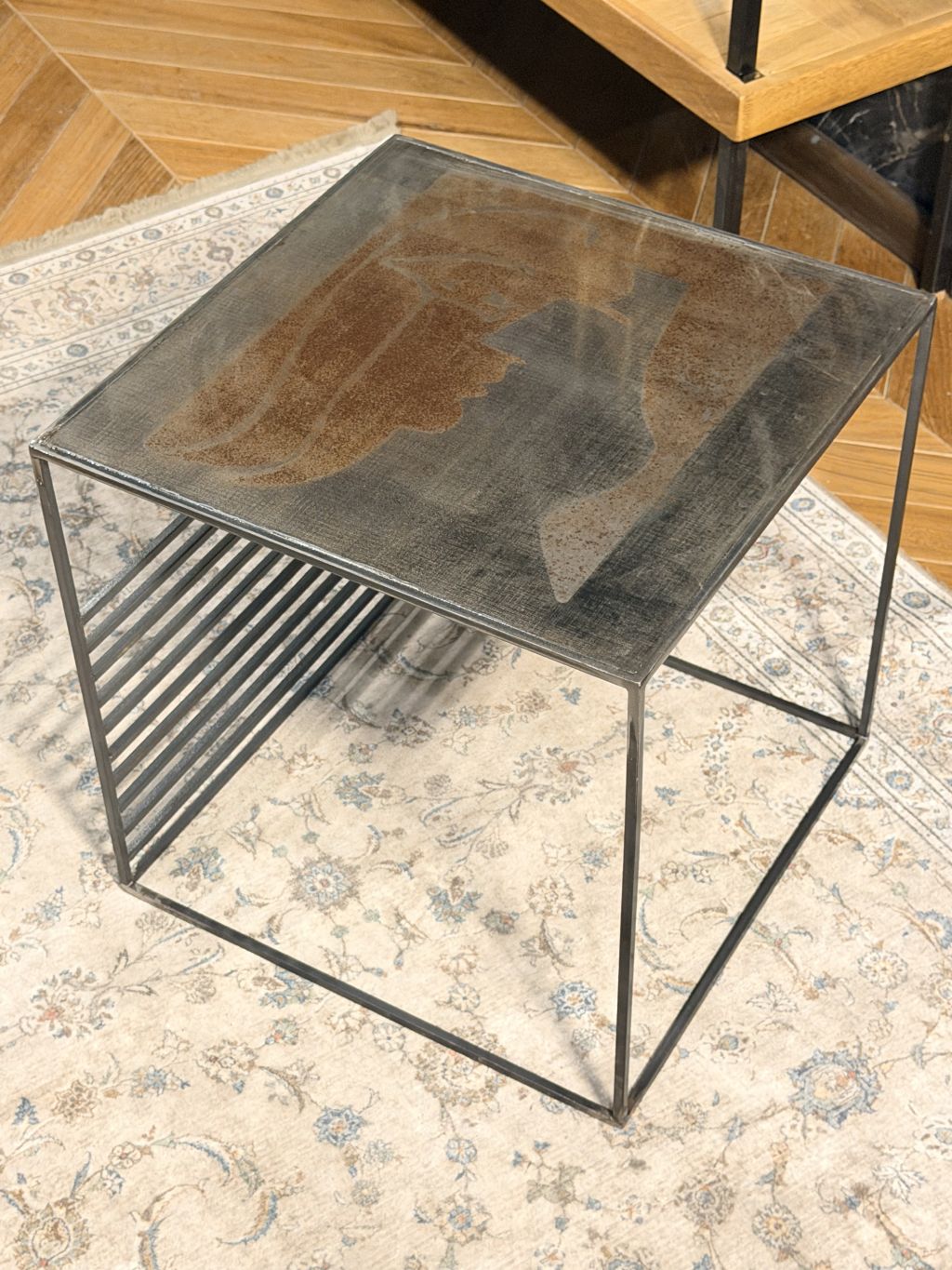 PCS Metal Sehpa