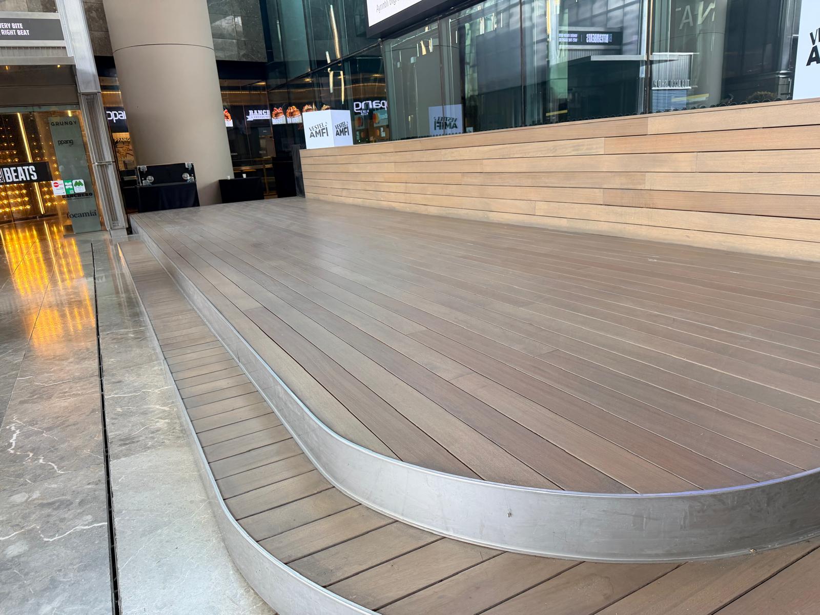 Zorlu Center Zincirlikuyu Modern Deck Platform ve Dış Mekan Uygulama Projesi